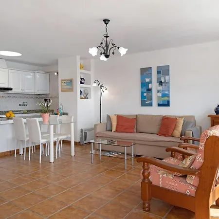 Puerto Chico 8 Apartamento