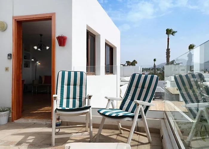 Puerto Chico 8 Apartment